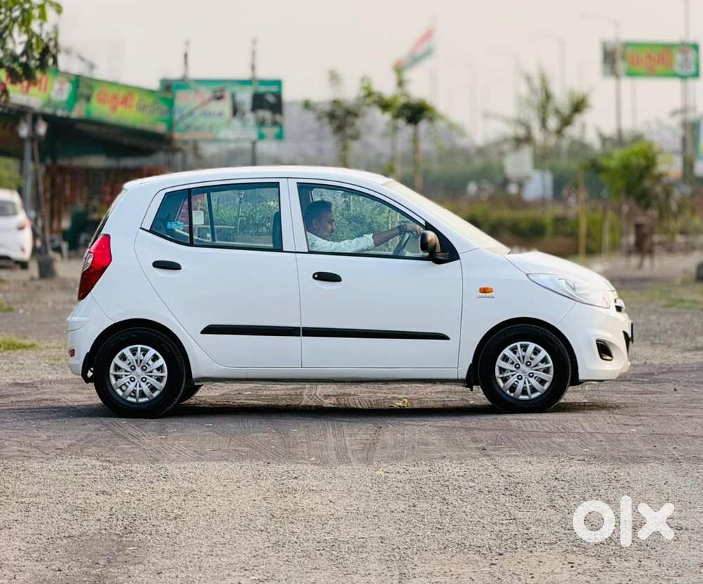 Hyundai I10 Magna O, 2015, Petrol
