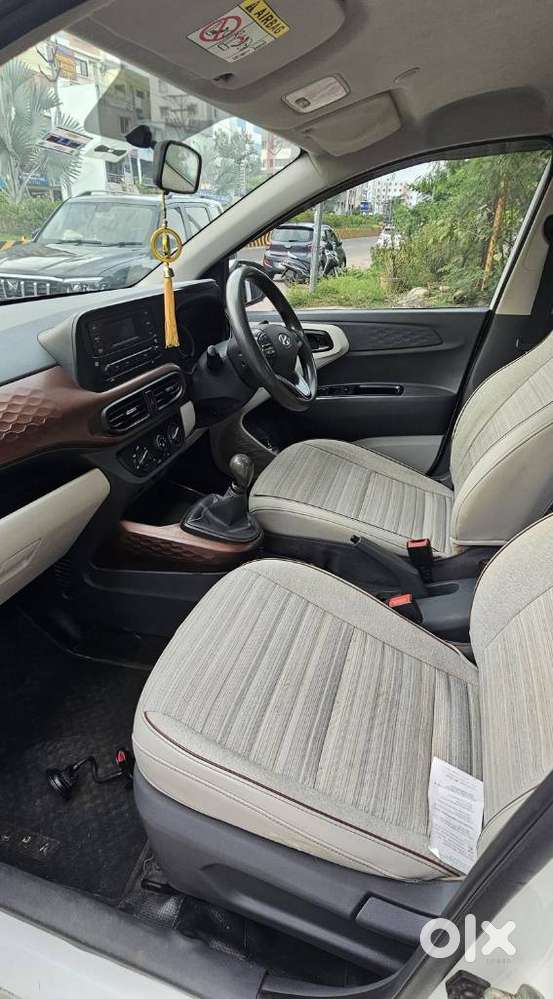 Hyundai Aura 1.2 E Petrol Mt, 2020, Petrol