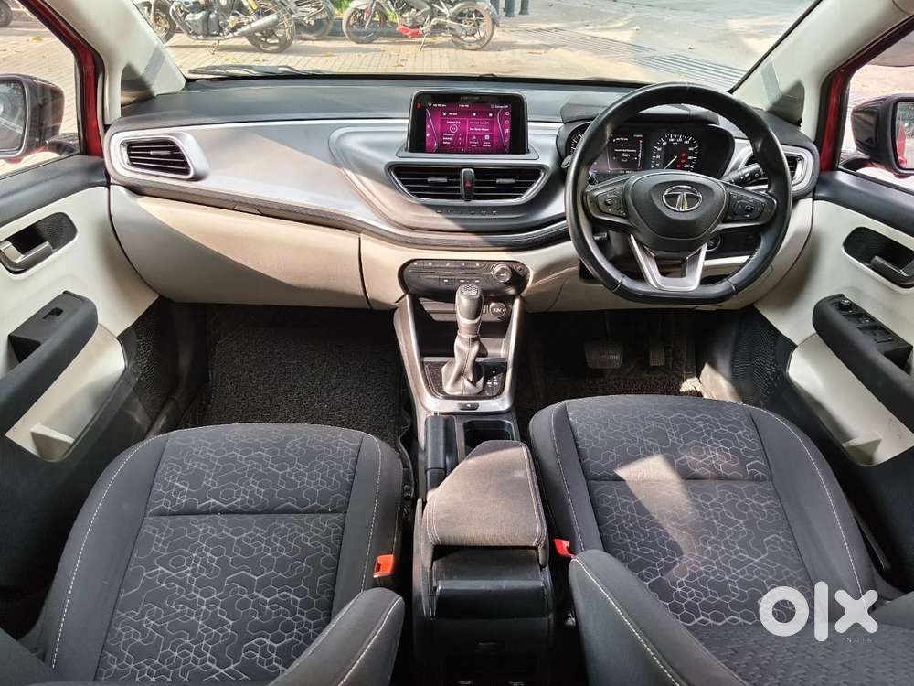 Tata Altroz 1.2 Xz Plus Rtn Dct, 2022, Petrol