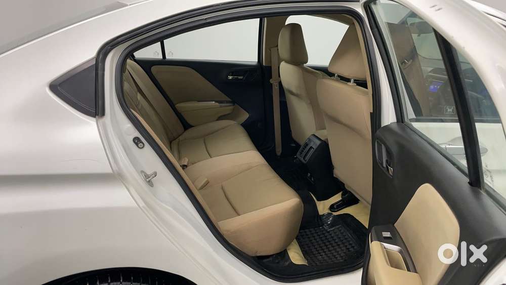 Honda City I-vtec S, 2015, Petrol