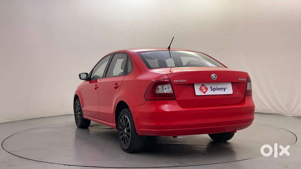 Skoda Rapid 1.6 Mpi Elegance Plus, 2015, Petrol
