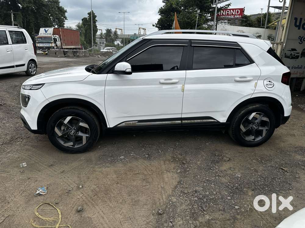 Hyundai Venue 1.0 Sx (o) Turbo Imt, 2021, Petrol