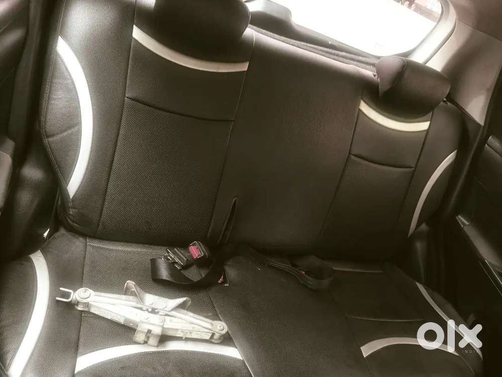 Maruti Swift Vxi Petrol 2014