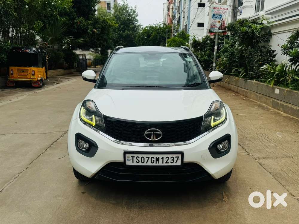 Tata Nexon 1.2 Revotron Xza Plus Dualtone, 2018, Diesel