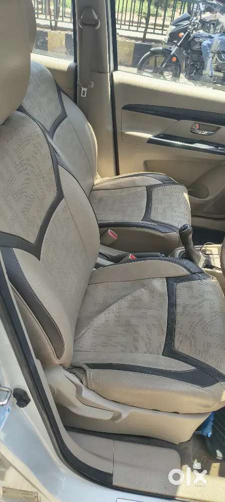 Maruti Suzuki Ertiga Vix Option 2024