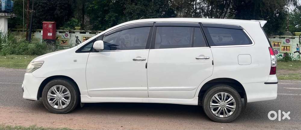 Toyota Innova 2.5 G (diesel) 7 Seater, 2015, Diesel