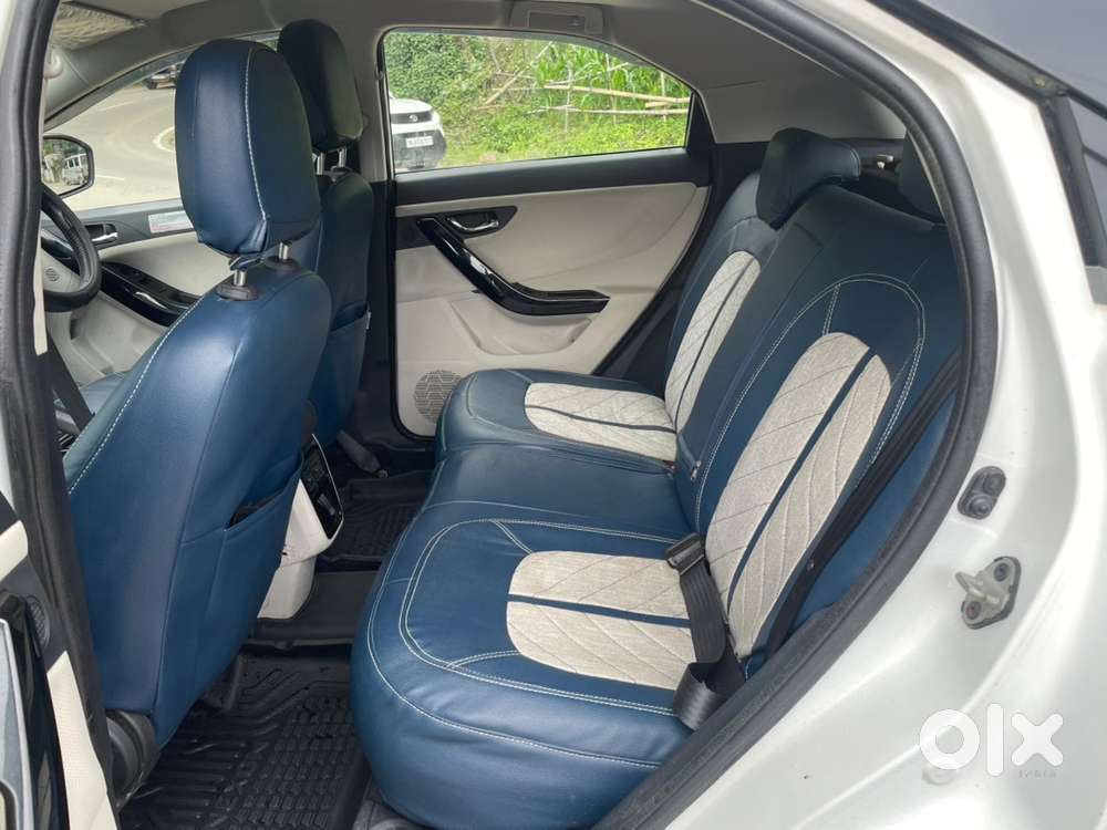 Tata Nexon Xza Plus Amt  2021 Petrol 8800 Km