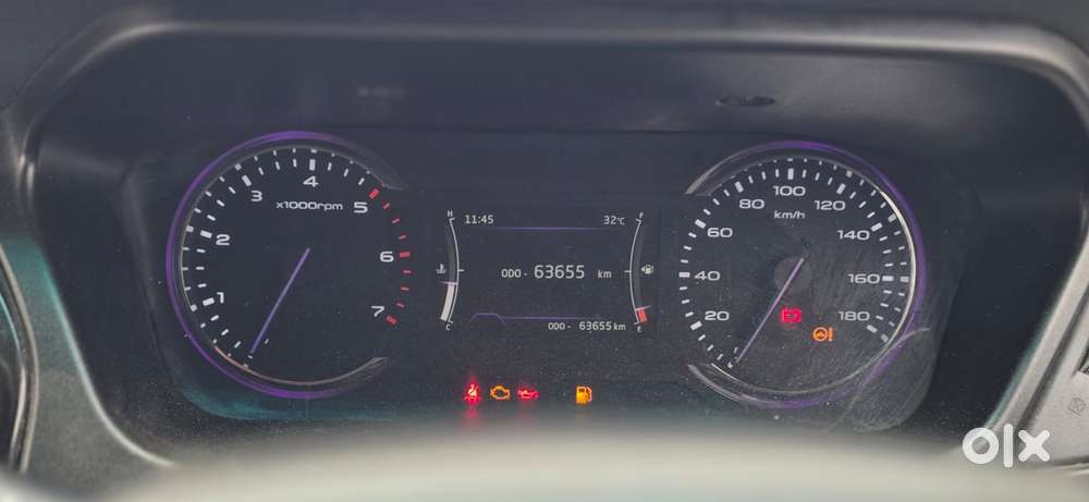 Mahindra Marazzo M6 8str, 2019, Diesel