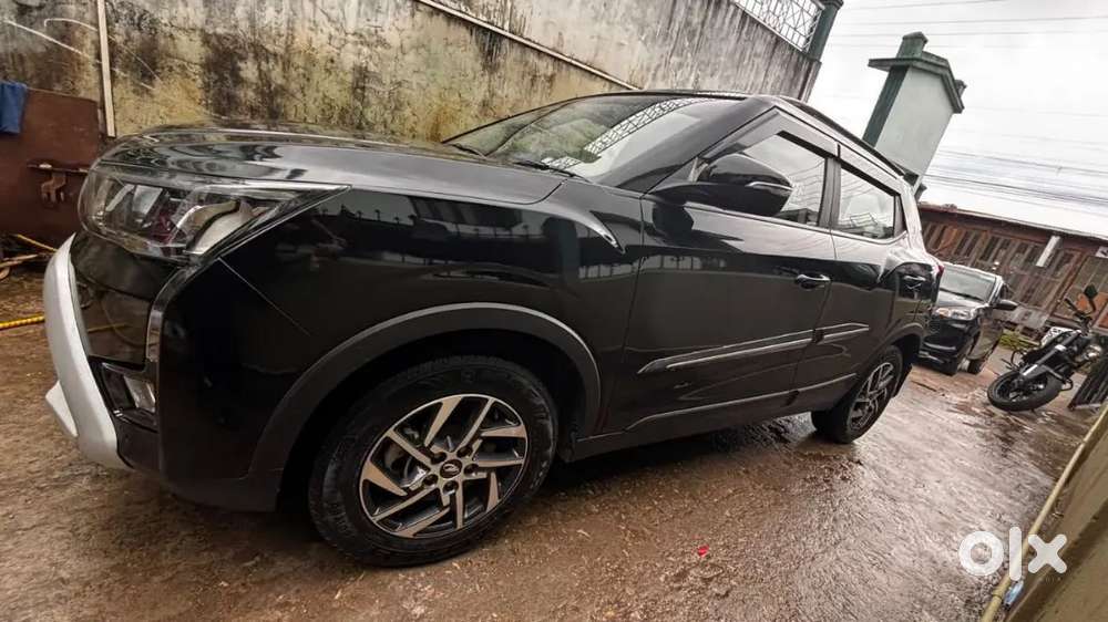 Mahindra Xuv300 2022 Car