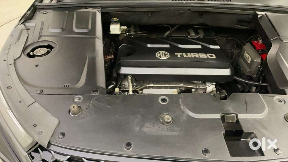 Mg Hector Plus 1.5 Sharp Turbo Cvt 6 Str, 2022, Petrol