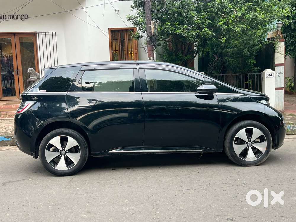 Mg Windsor Ev Essence, 2024, Electric