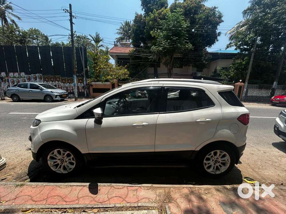 Ford Ecosport 2016 Petrol Well Maintained