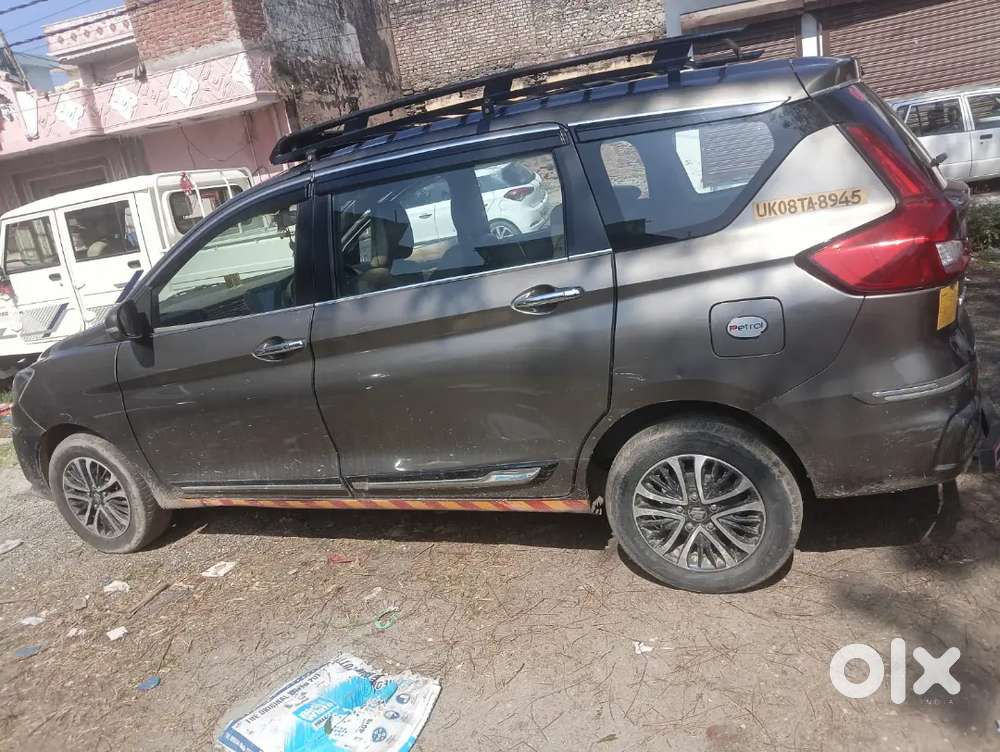 Maruti Suzuki Ertiga 2023 Petrol Well Maintained