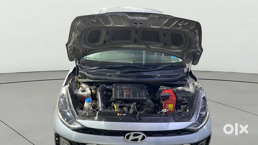 Hyundai Aura Sx (o) Manual, 2023, Petrol