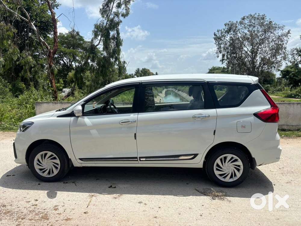 Maruti Suzuki Ertiga 2025 Petrol Well Maintained