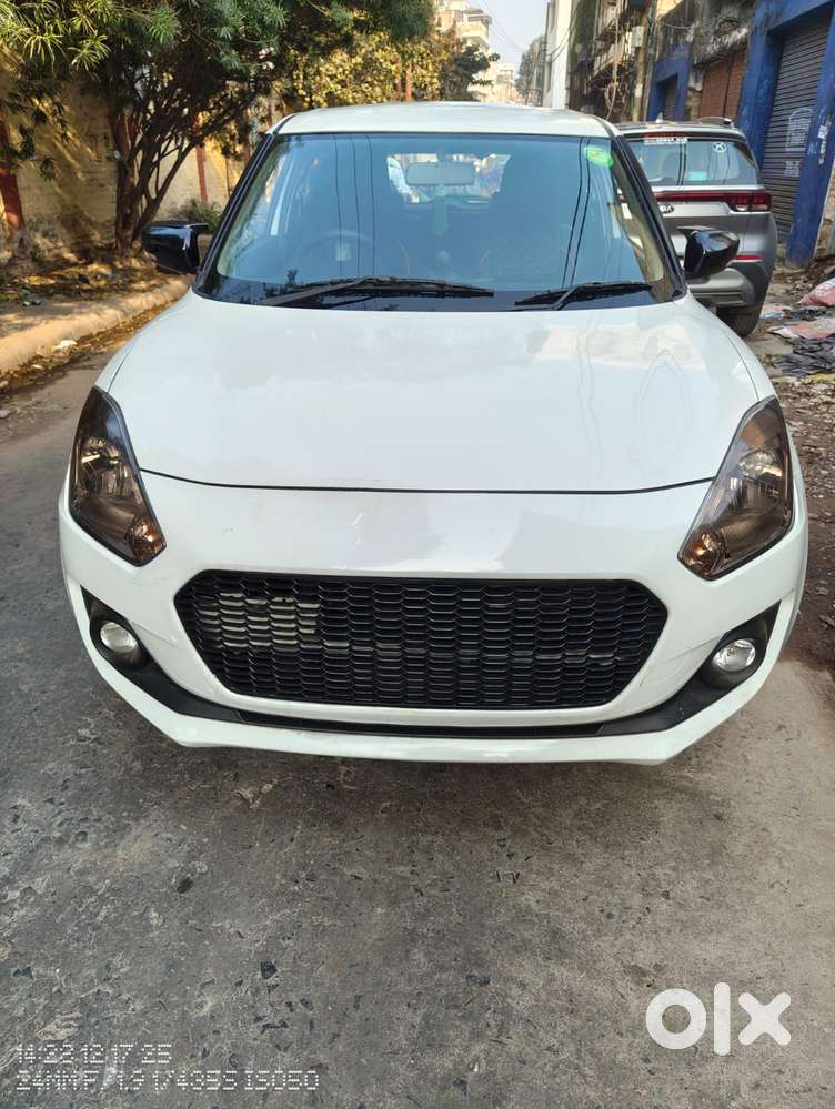 Maruti Suzuki Swift Vvt Zxi, 2022, Petrol