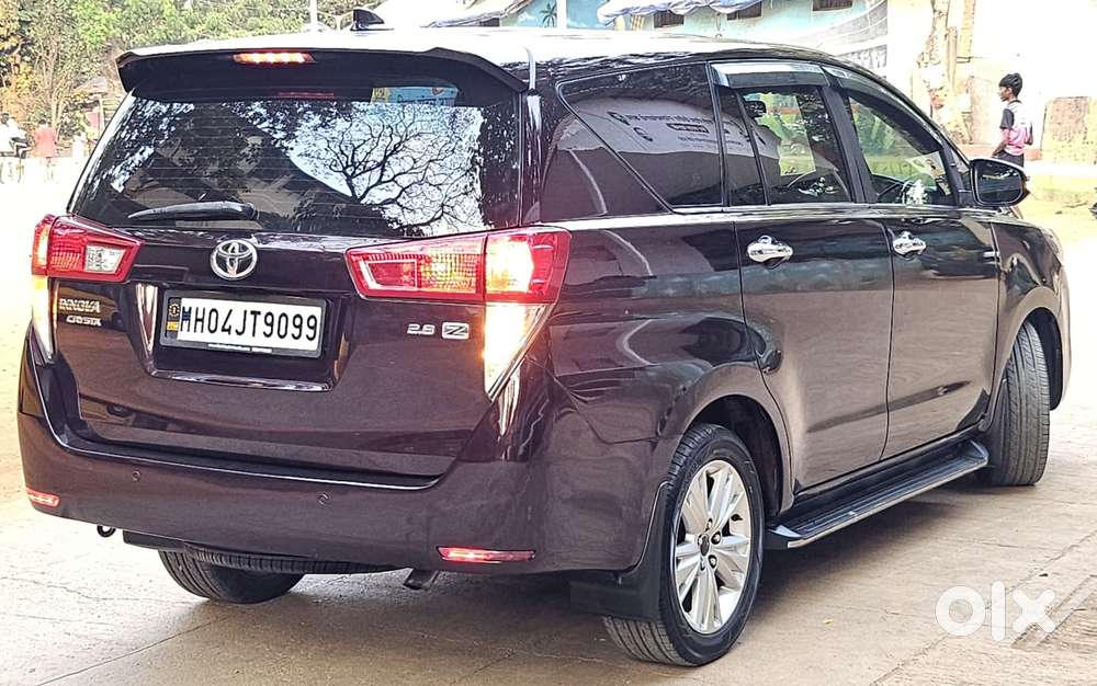 Toyota Innova Crysta 2.8z Automatic, 2018, Diesel