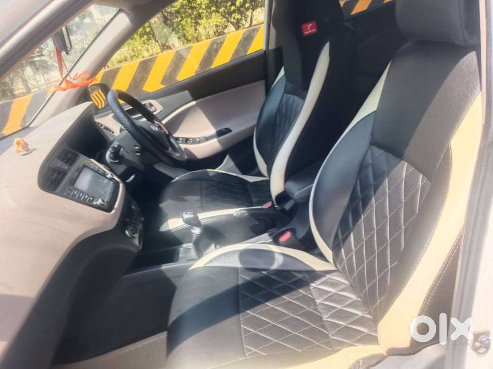 Hyundai I20 Petrol Asta, 2015, Petrol