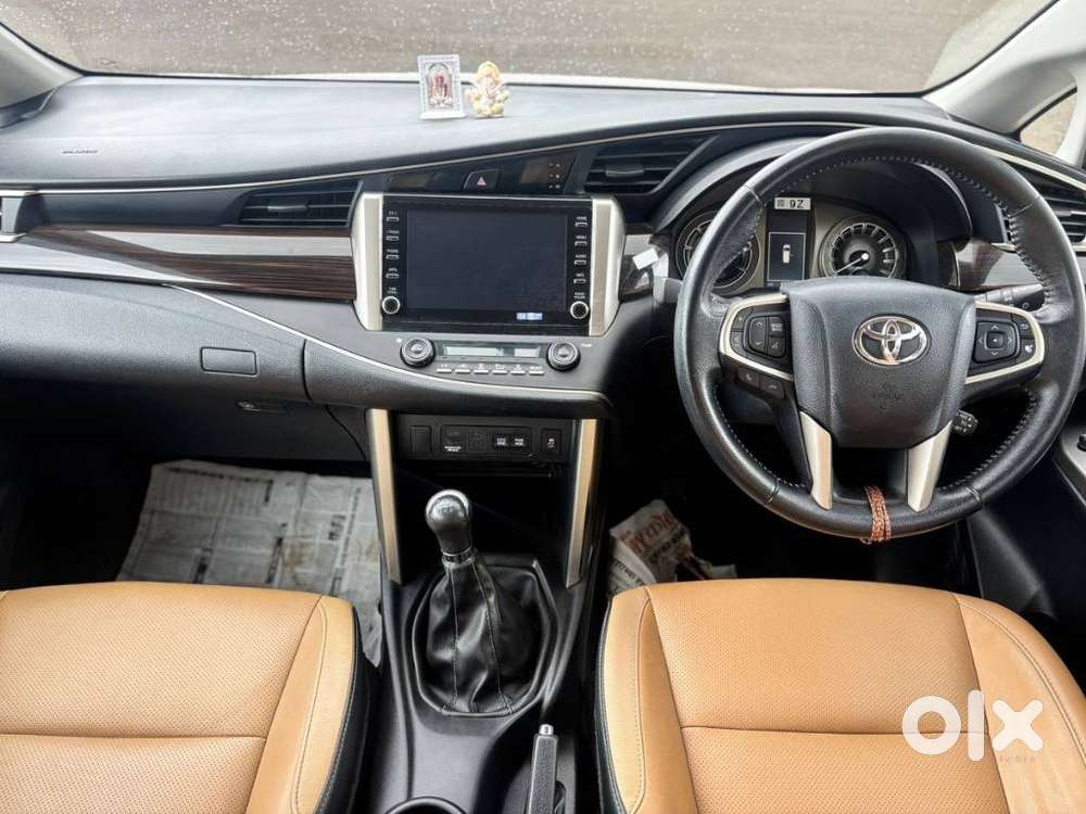 Toyota Innova Crysta 2.4 Z 7 Str, 2025, Diesel