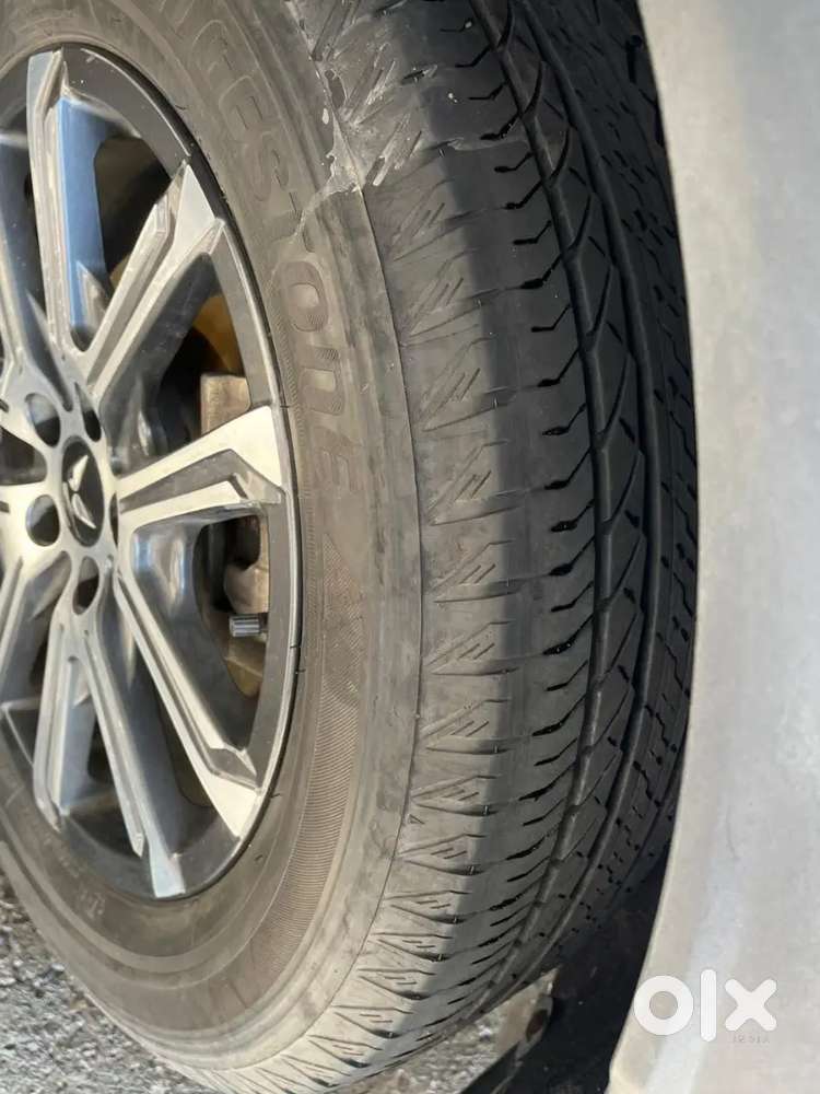 Mahindra Xuv700l 2024 Diesel 30000 Km Driven