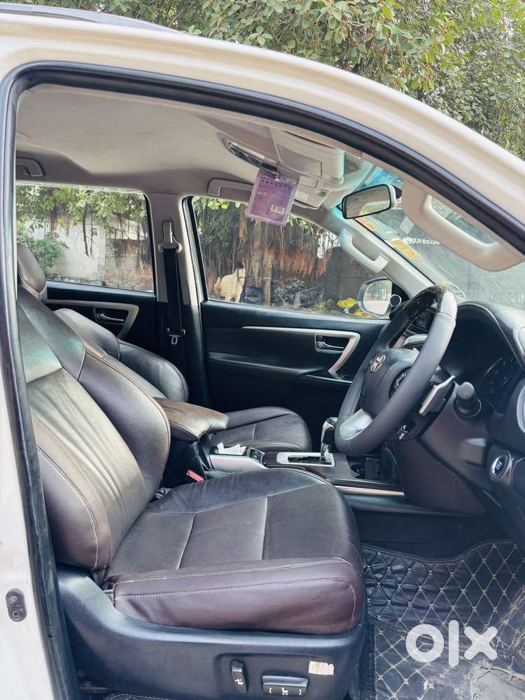 Toyota Fortuner 4x2 At, 2016, Diesel