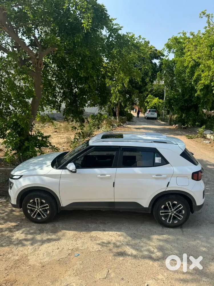 Hyundai Venue Diesel 2024 Top Model