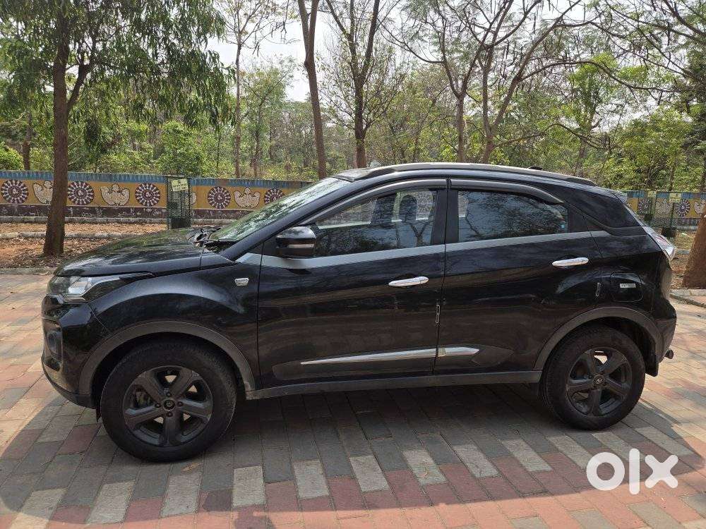 Tata Nexon 1.2 Revotron Xz Plus Hs Dark Edition, 2022, Petrol