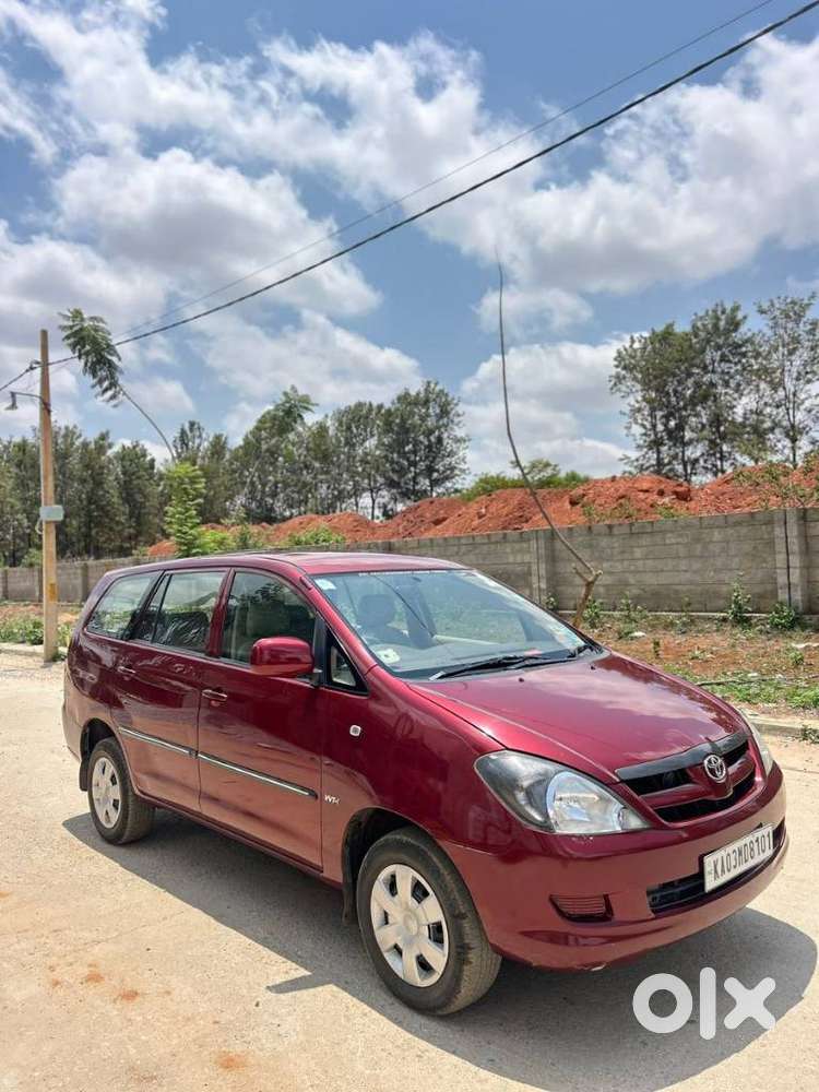Toyota Innova 2004-2011 2.0 V, 2005, Petrol