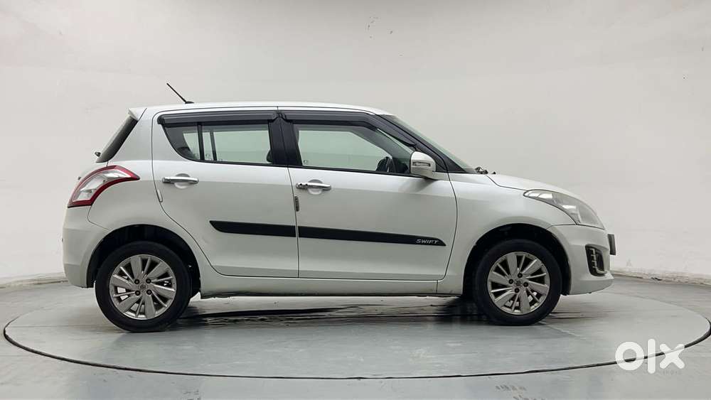 Maruti Suzuki Swift 1.3 Zxi, 2015, Petrol