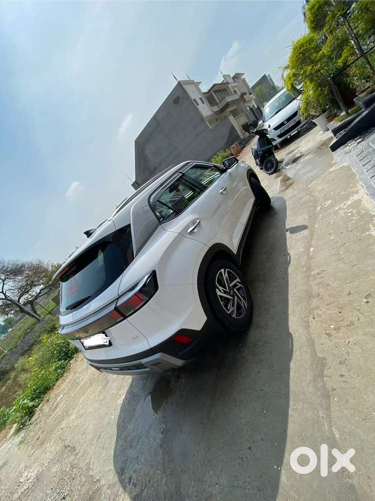 Hyundai Creta Facelift Petrol Manual 2025