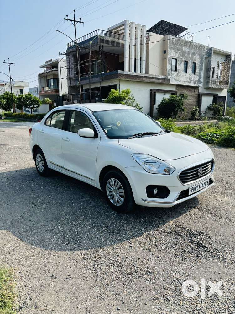 Maruti Suzuki Swift Dzire 1.2 Vxi Bsiv, 2018, Petrol