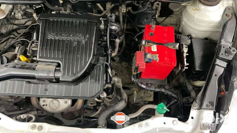 Maruti Suzuki Swift Vvt Vxi, 2013, Petrol