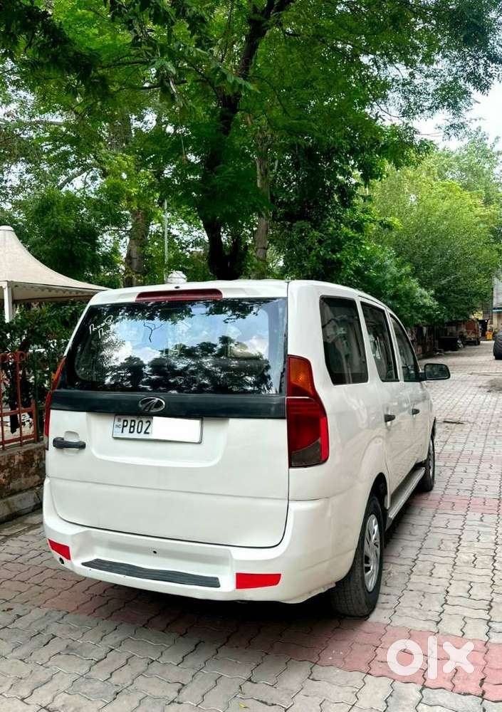 Mahindra Xylo E6 Celebration, 2011, Diesel
