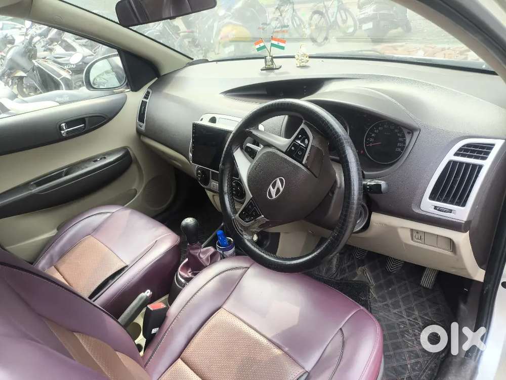 Hyundai I20 Spotz 2011 Petrol