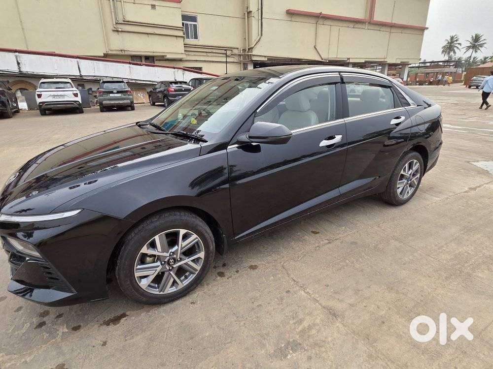 Hyundai Verna 1.5 Sx (o) Vtvt, 2024, Petrol