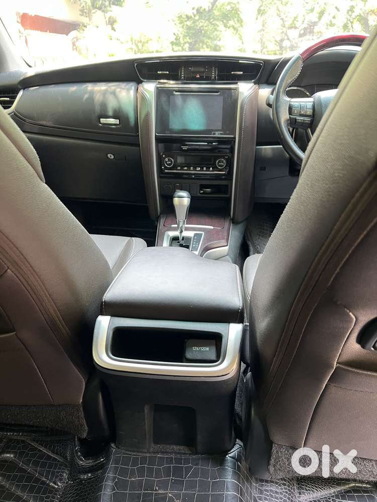 Toyota Fortuner 4x2 At 2.8 Diesel, 2018, Diesel