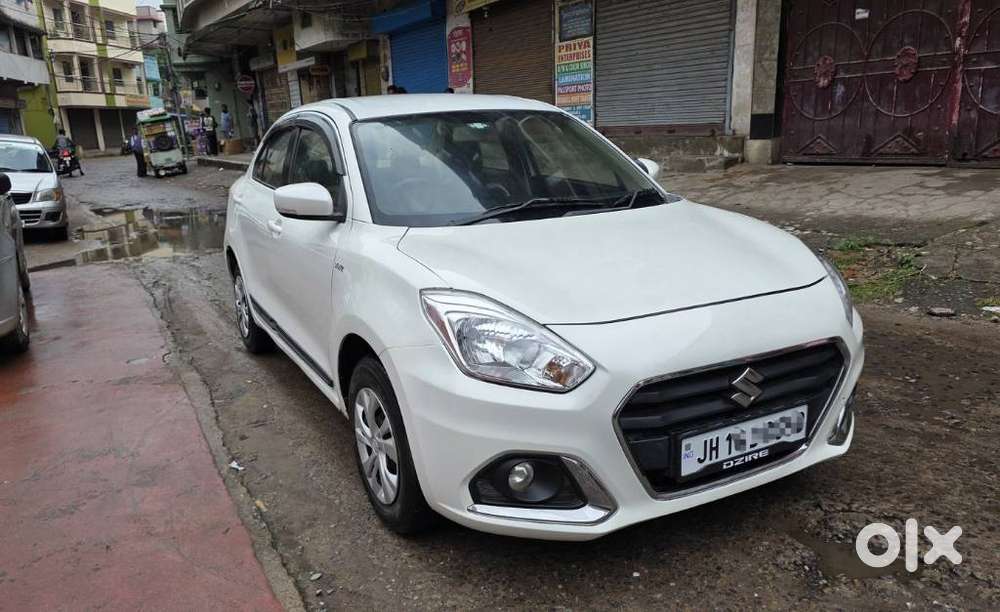 Maruti Suzuki Dzire 1.2 Vxi Amt, 2020, Petrol