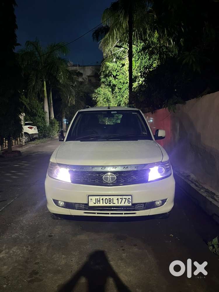 Tata Safari Storme Diesel 2018