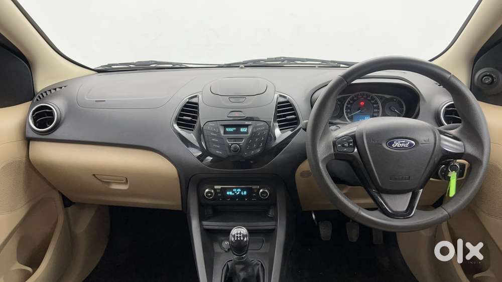 Ford Figo Aspire Titanium, 2016, Petrol