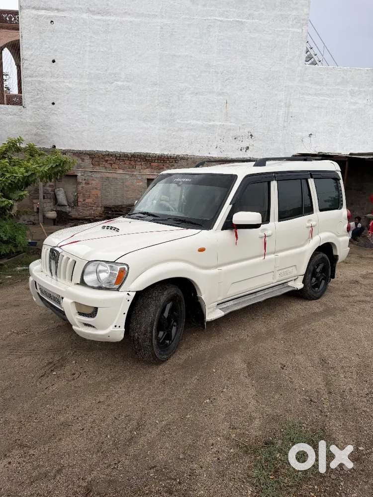 Mahindra Scorpio Diesel 2012 4th Owner