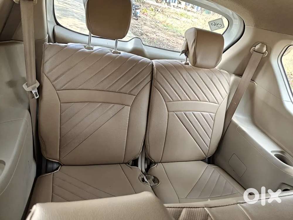 Maruti Suzuki Ertiga 2024 Cng & Hybrids 72000 Km Driven