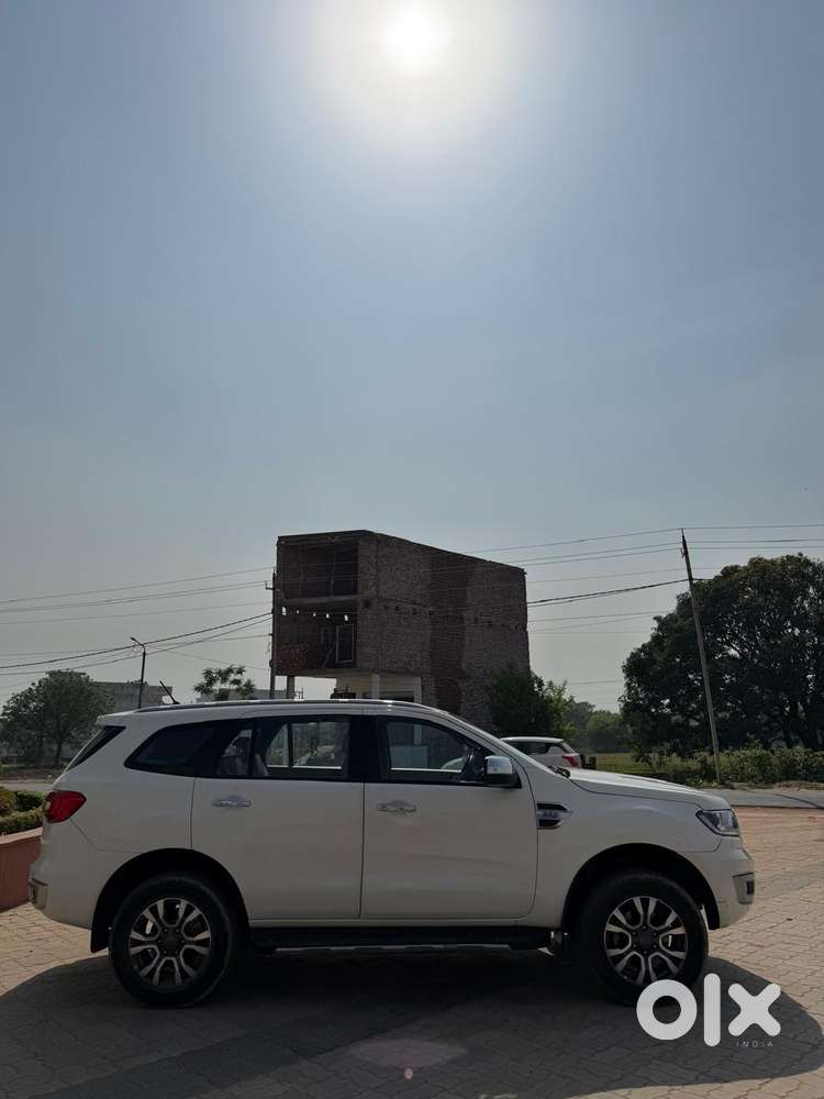 Ford Endeavour 2.2 Titanium At 4x2, 2019, Diesel