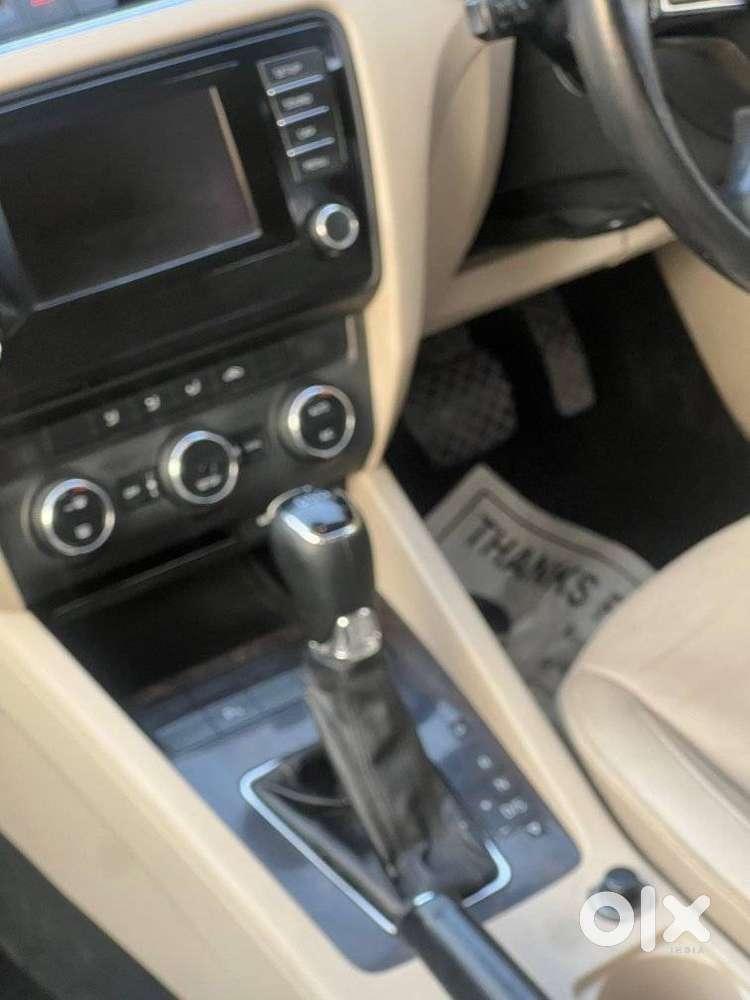 Skoda Octavia 2.0 Elegance Tdi Cr At, 2014, Diesel