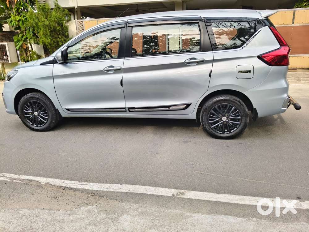 Maruti Suzuki Ertiga Vxi Abs Bs Iv, 2022, Petrol