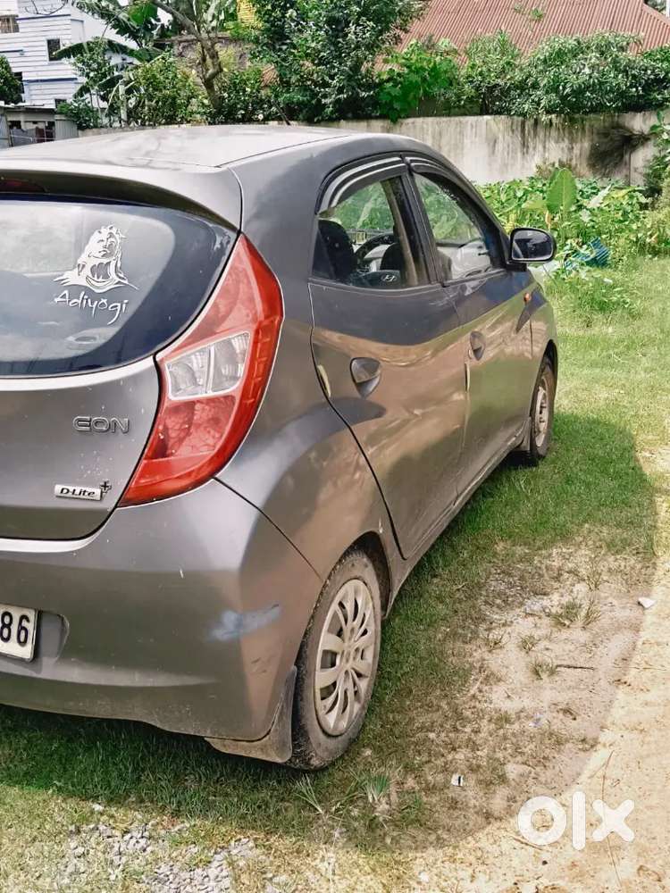 Hyundai Eon 2012 Petrol Well Maintained