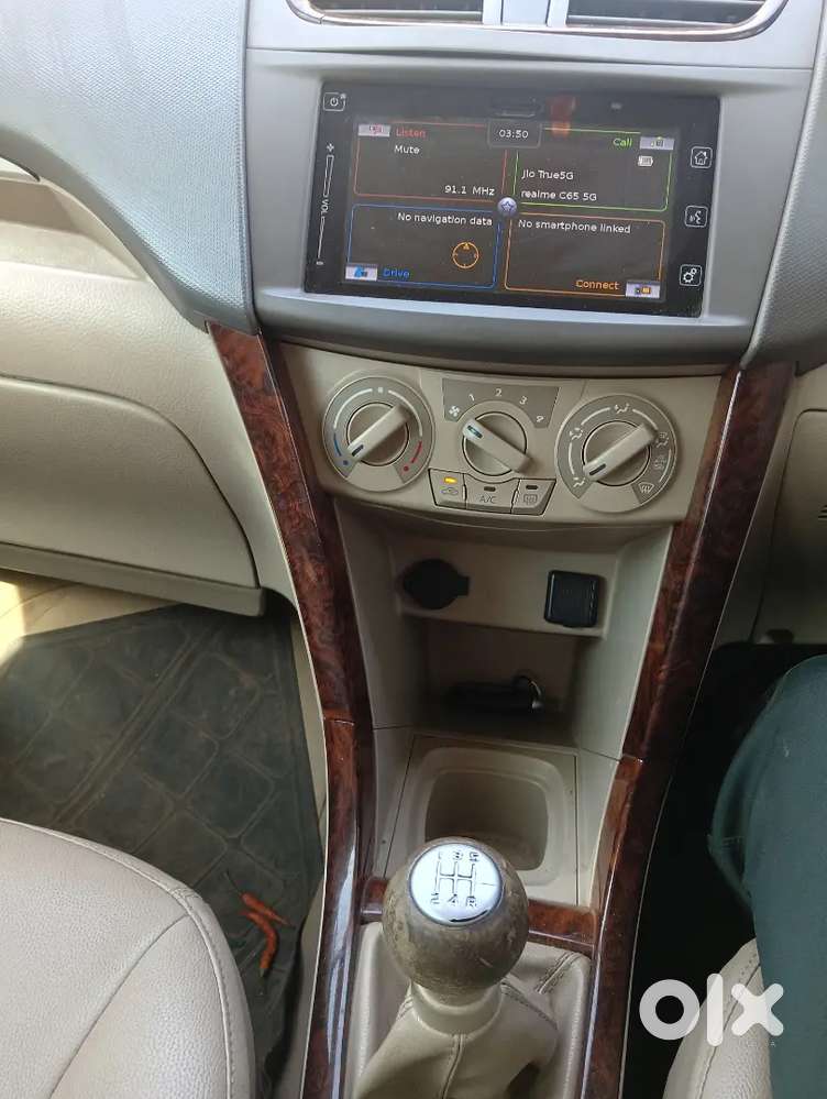 Maruti Suzuki Ertiga 2016