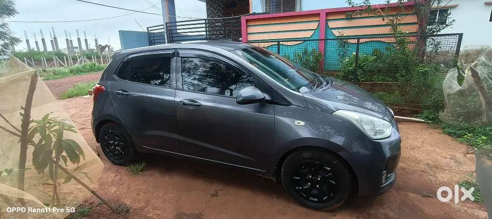 Hyundai I10 2017 Petrol 82000 Km Driven