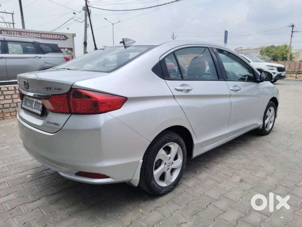 Honda City V Mt Exclusive, 2016, Petrol