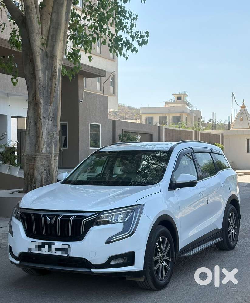 Mahindra Xuv700 2.2 Ax 7 Diesel At Luxury Pack Str Awd, 2023, Diesel