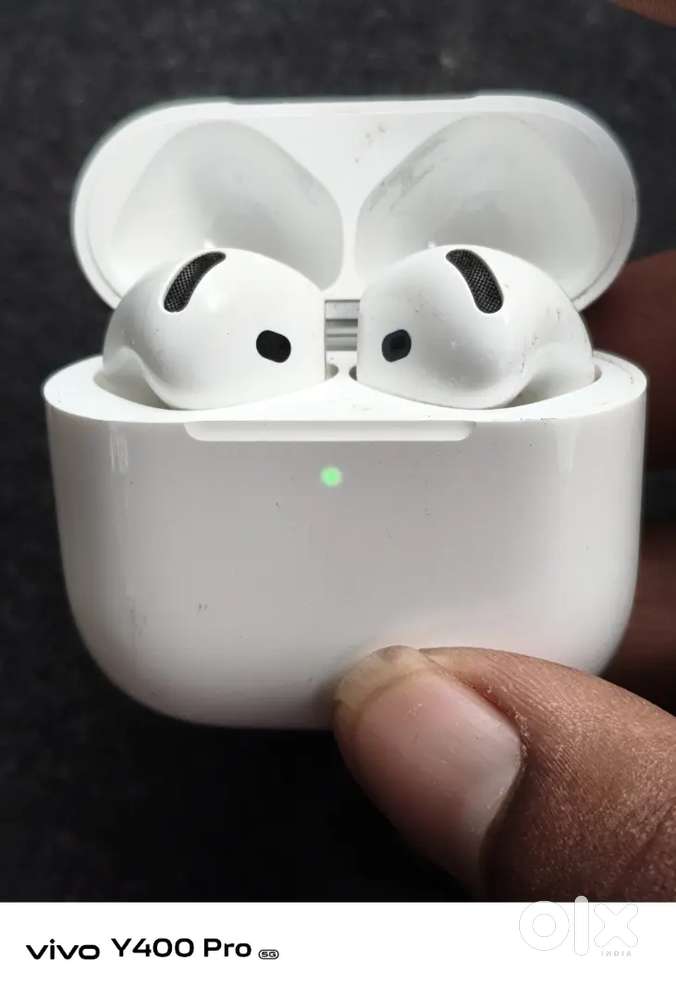 Apple airpods 4